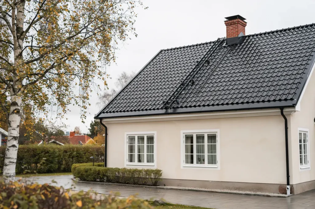 montering av takstege p villa i raml sa helsingborg